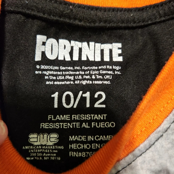 ๐3/$10 Boy's 4 Piece Lot 10/12 Large Clothing - Picture 12 of 12